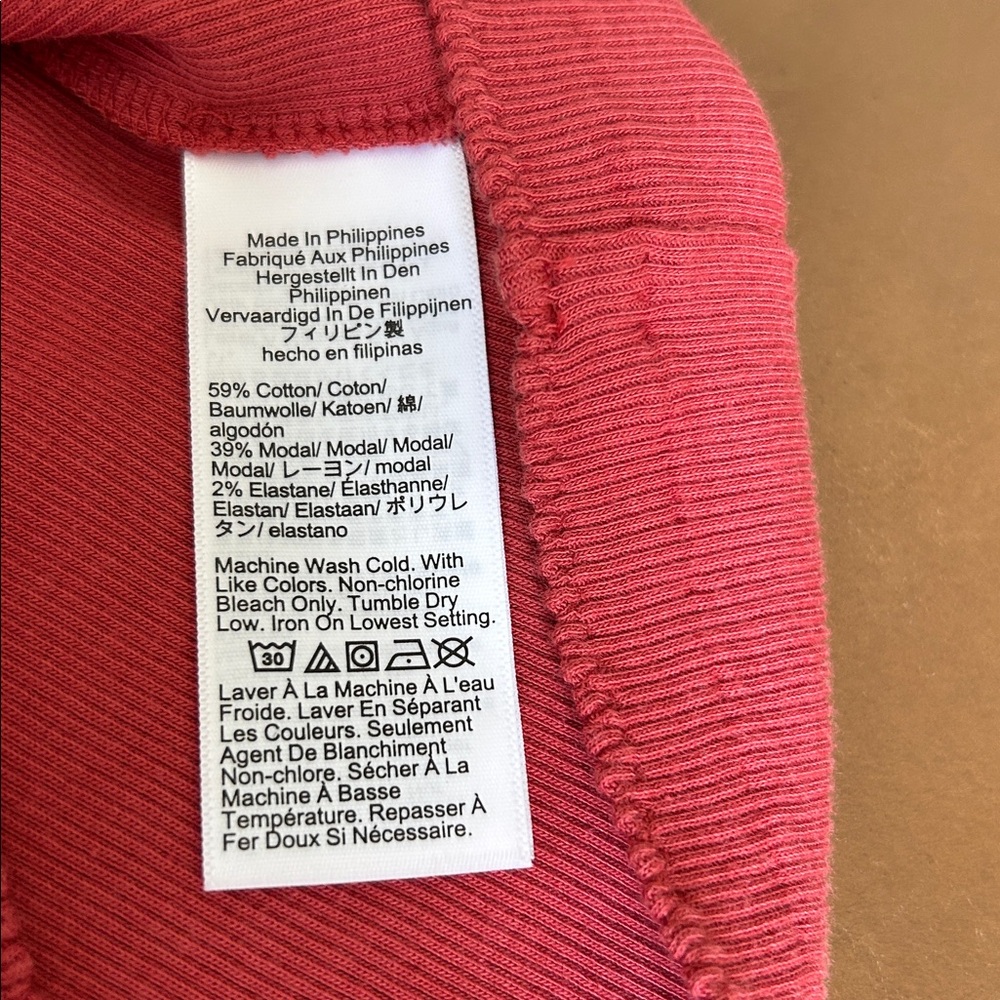 NEW J Crew Ribbed Small Tee - Picture 8 of 8